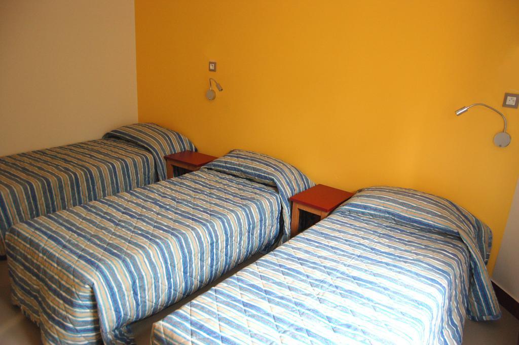 La Brise De Bed & Breakfast